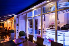 hotel-indigo-london-paddington-entrance